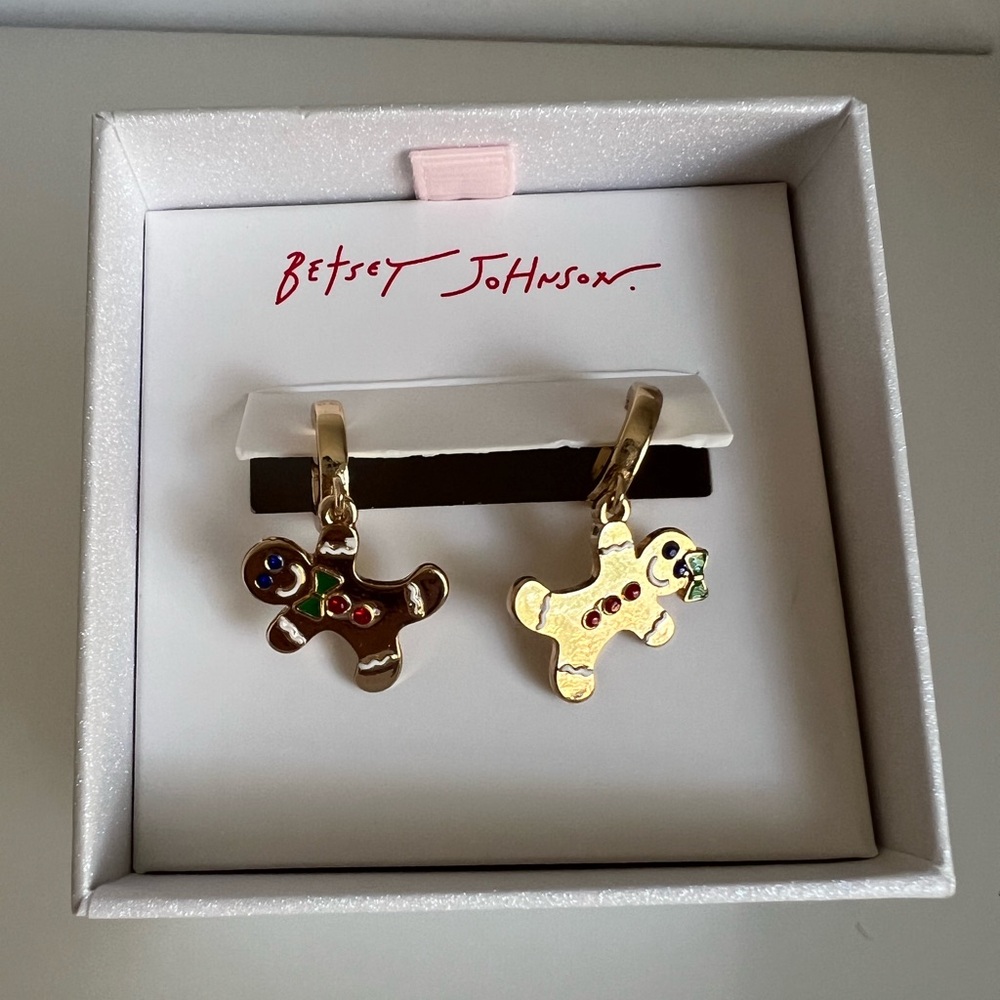 Betsey Johnson Festive Gold Gingerbread Earrings